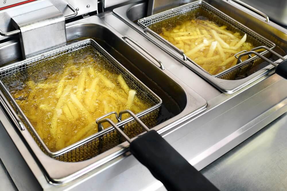 Industrial food production line optimized for efficiency and reduced resource use